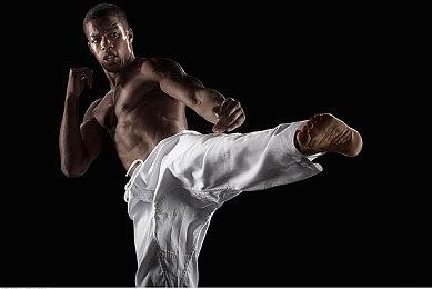 卖书也卖惊喜与浪漫《小小书店》定档8月7日发售Steam试玩版现已开放